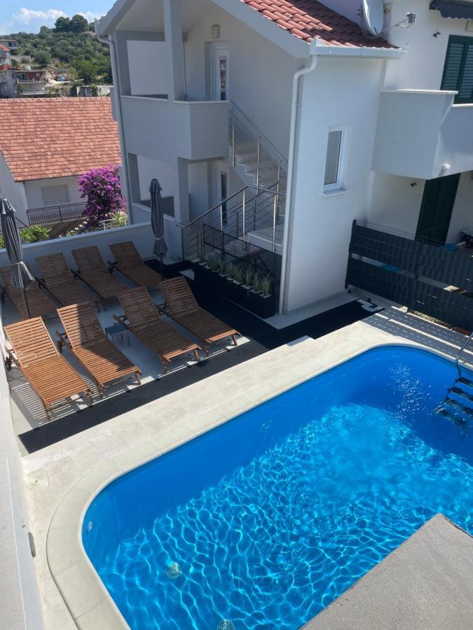 Villa Milena-With A Pool Trogir Exterior foto